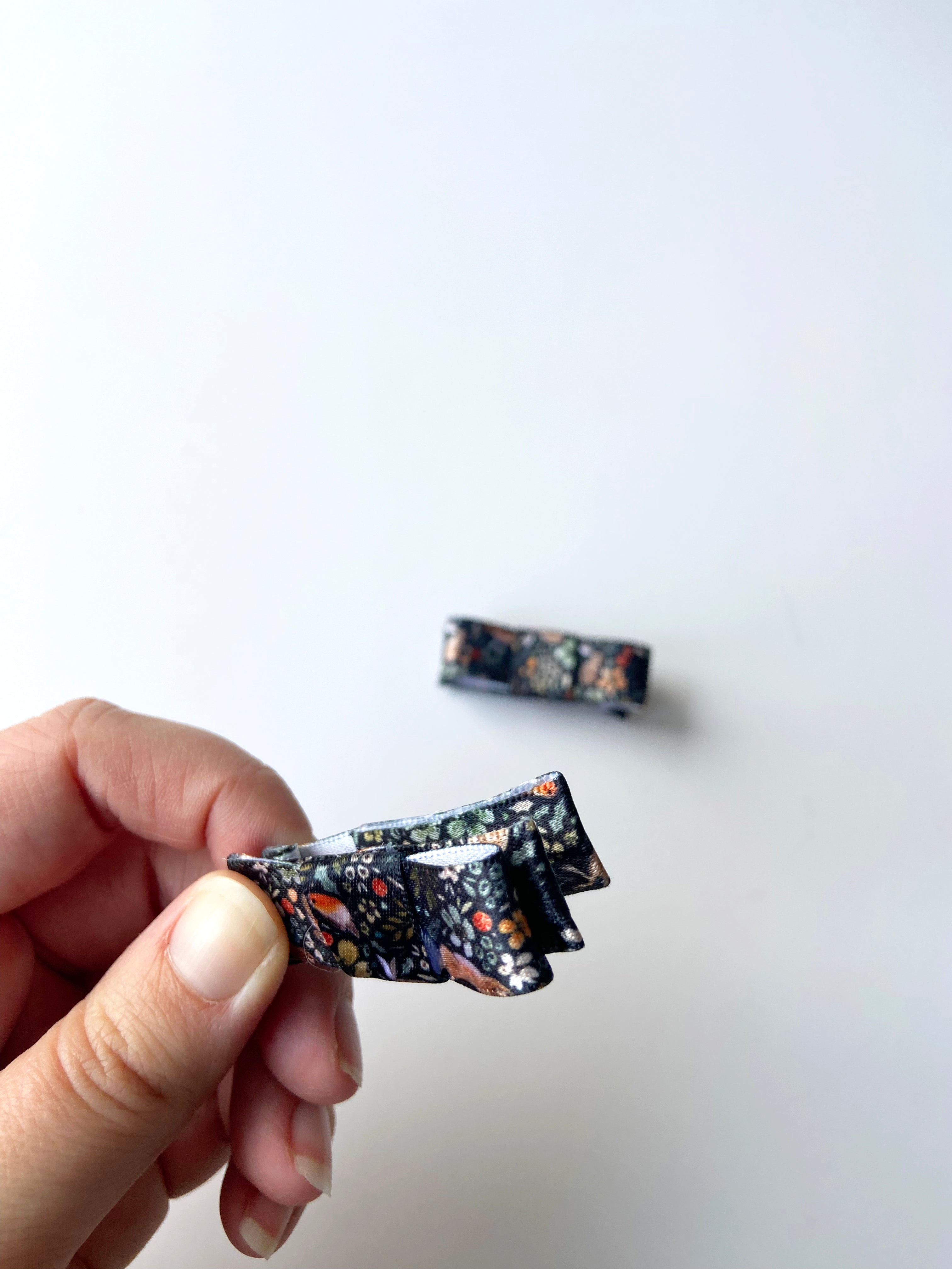 Blue tit - Ribbon Lined Hair Bow - pack of two