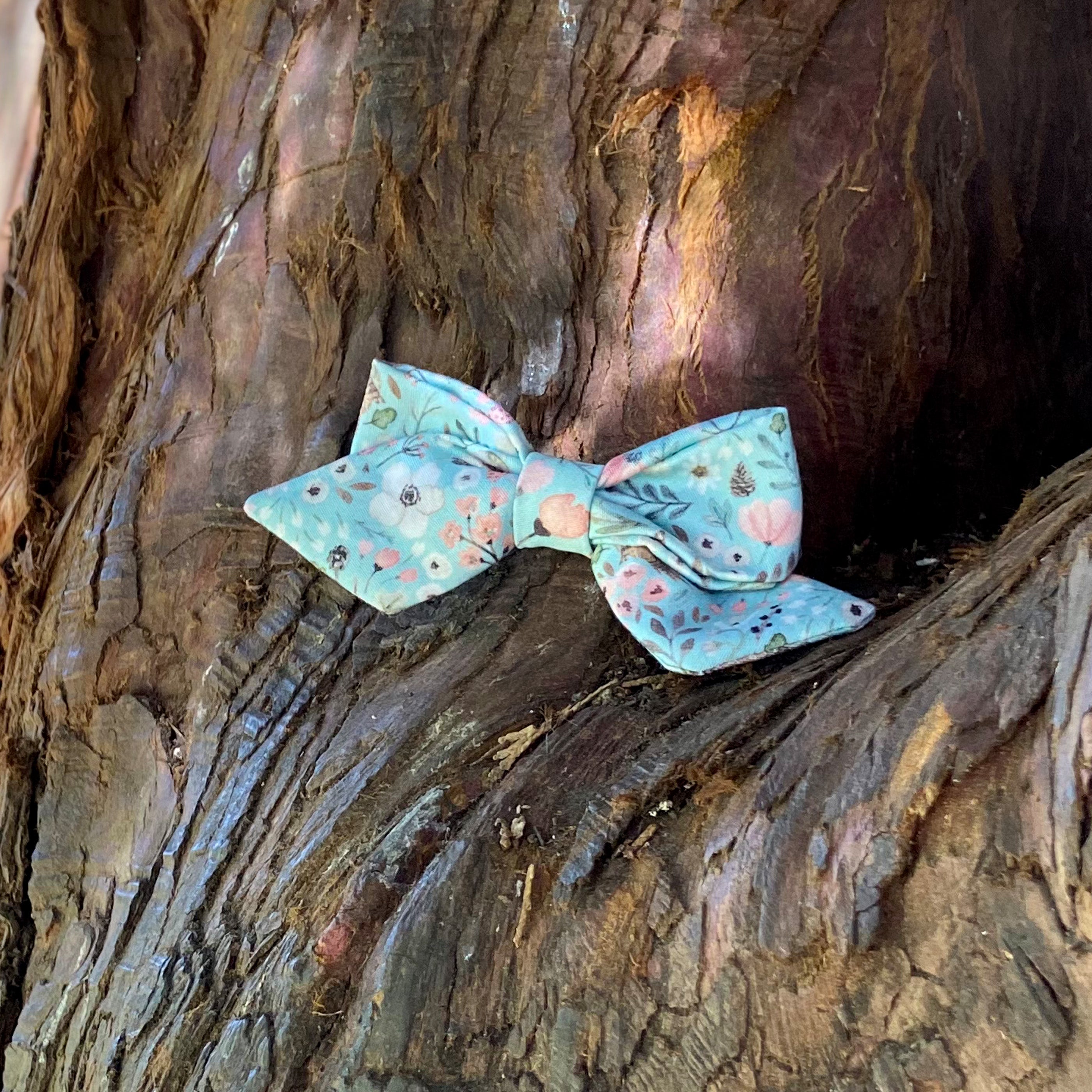Floral Wren - Hair Bow